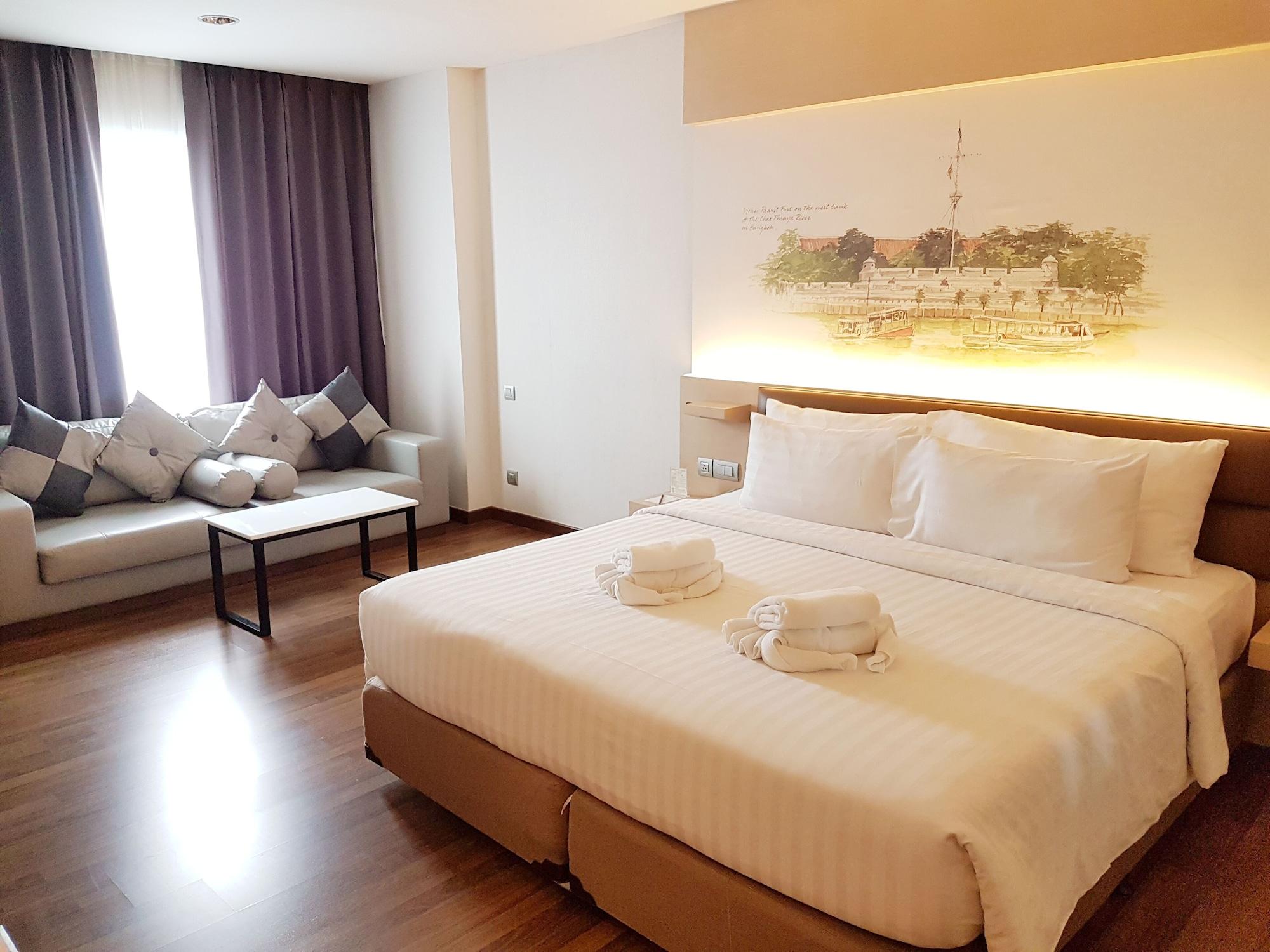 Parinda Hotel Bangkok Exterior photo