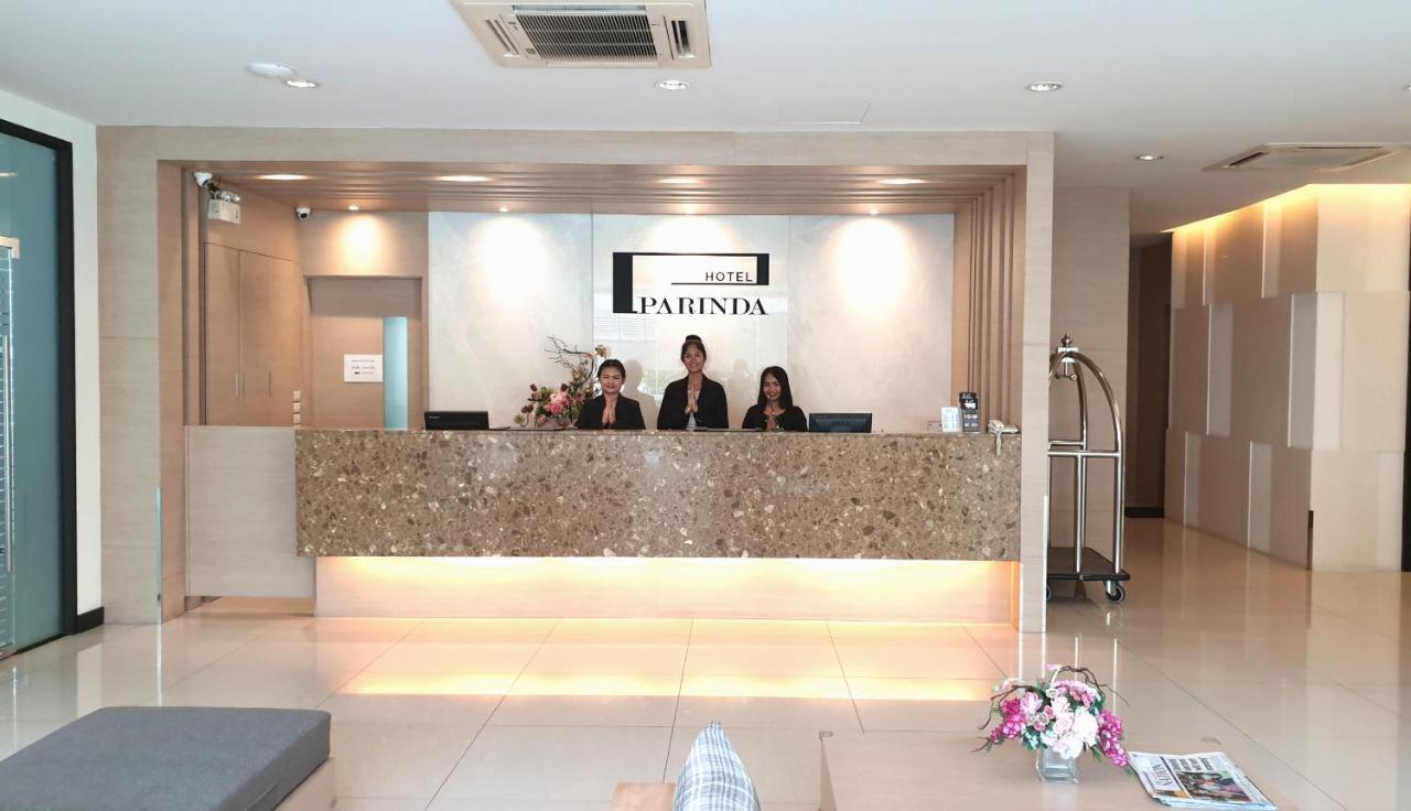 Parinda Hotel Bangkok Exterior photo